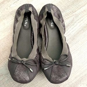 Womens Ballet Flats Slip on Bow Accent Flat Shoes Gray